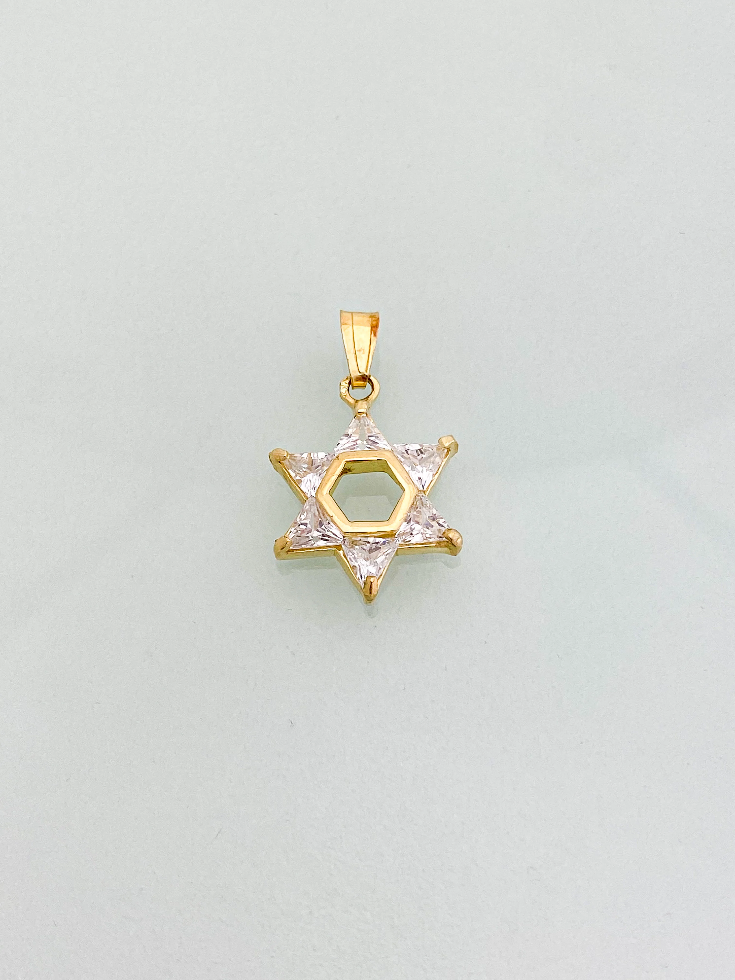 ×Ŗ××× ×Ŗ ××צר 1